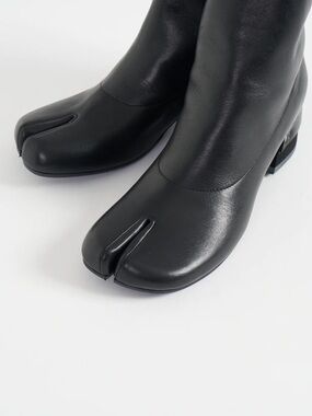 YUKO IMANISHI Tabi Boots